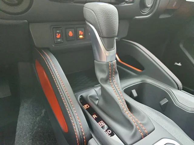 New 2027 White Nissan PRO-4X image 27