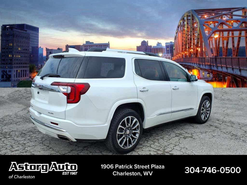Used 2020 White Frost Tricoat GMC Denali image 3