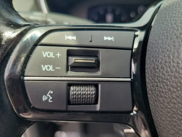 Used 2024  Acura BASE image 23