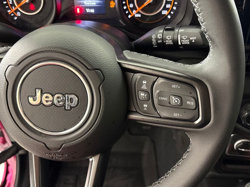 New 2026 Tuscadero Pearlcoat Jeep Sport S image 28