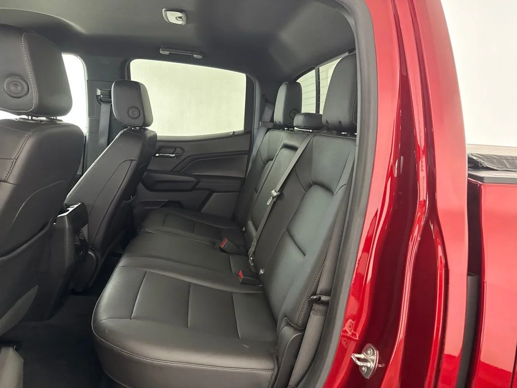 Used 2023 Red Chevrolet LT image 27