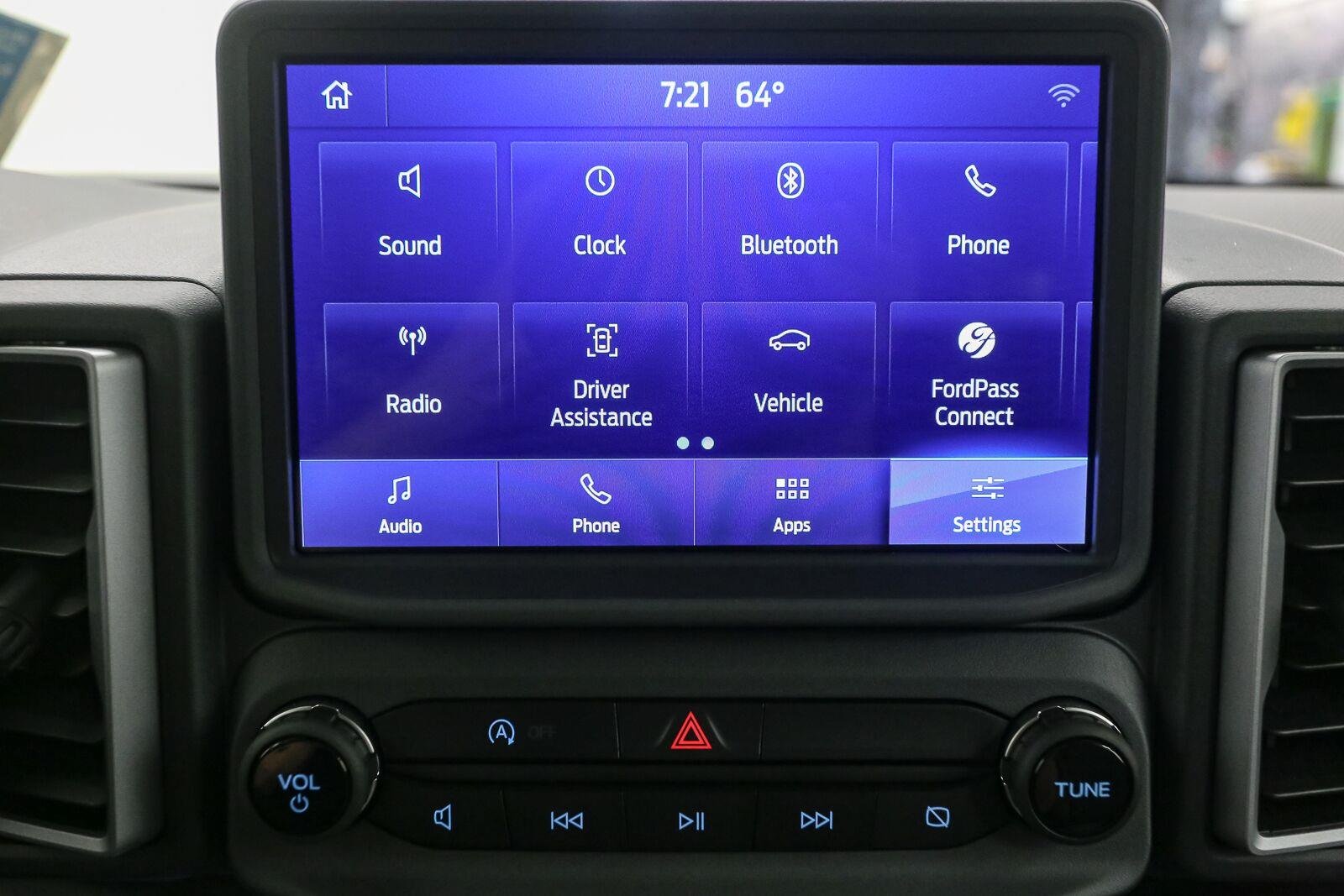 Used 2024 Desert Sand Ford Big Bend image 25