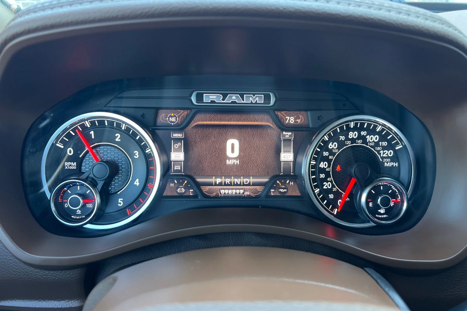 Used 2020 Delmonico Red Pearlcoat Ram Laramie image 27