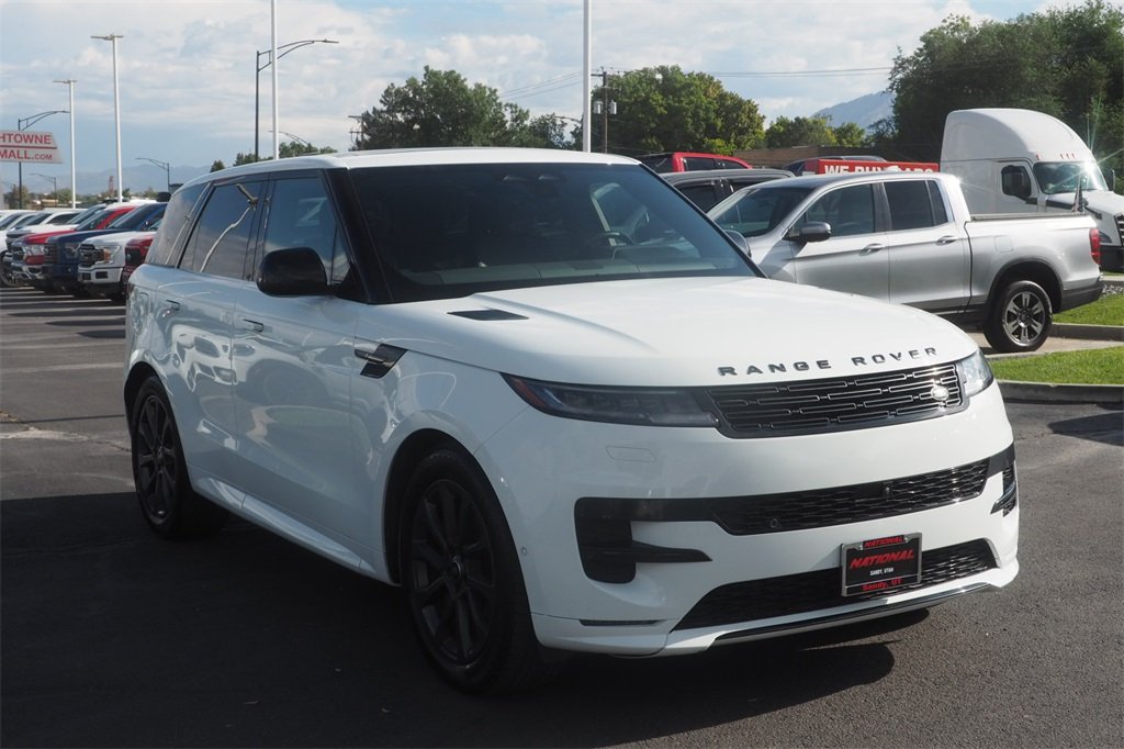 2024 Land Rover Range Rover Sport P400 Dynamic SE photo 2