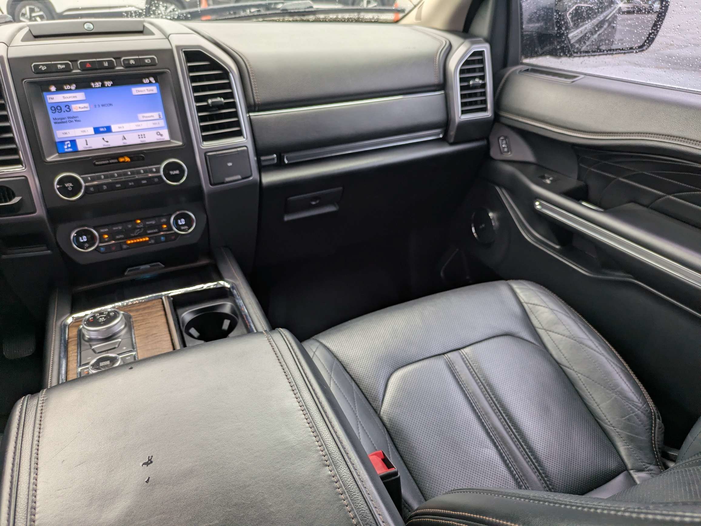 Used 2019 Black Ford Platinum image 15