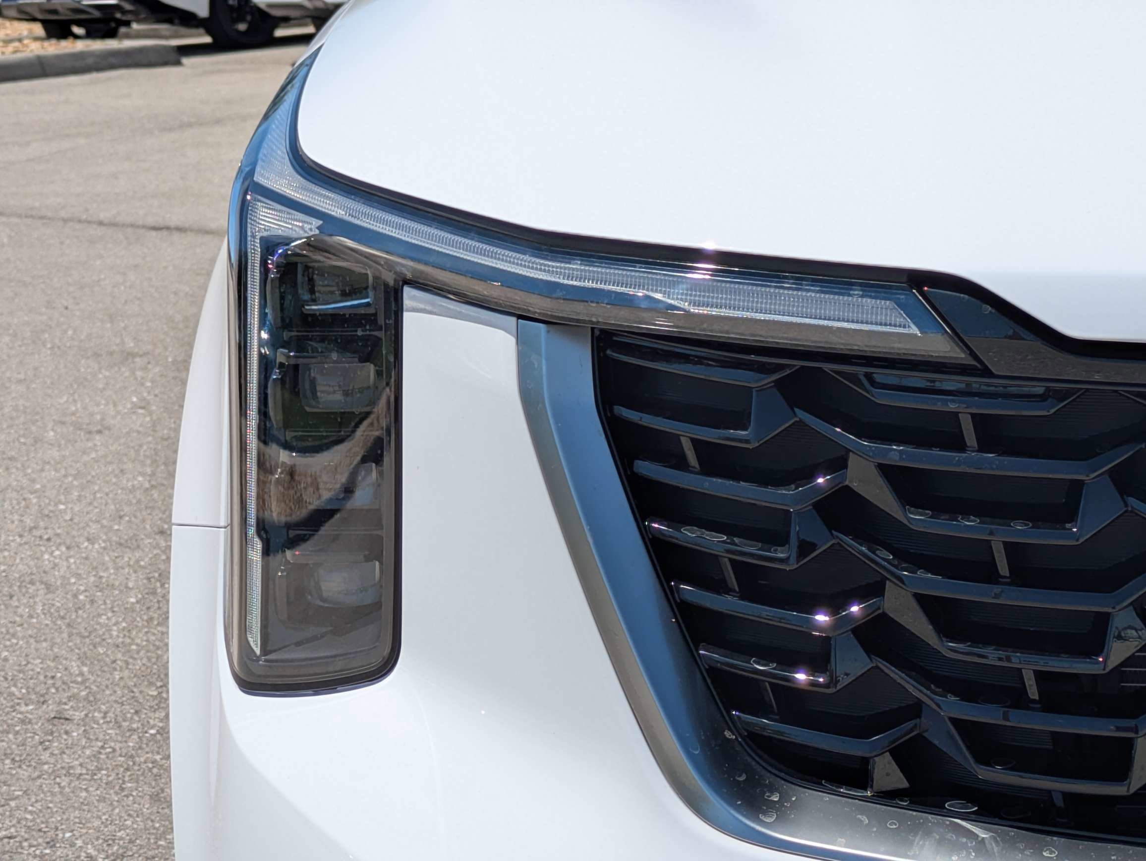New 2026 Glacial White Kia S image 10