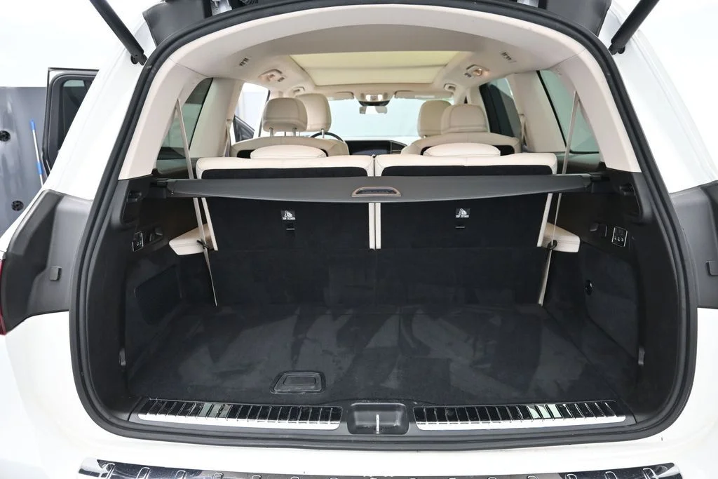 Used 2022 White Mercedes-Benz GLS 450 image 16