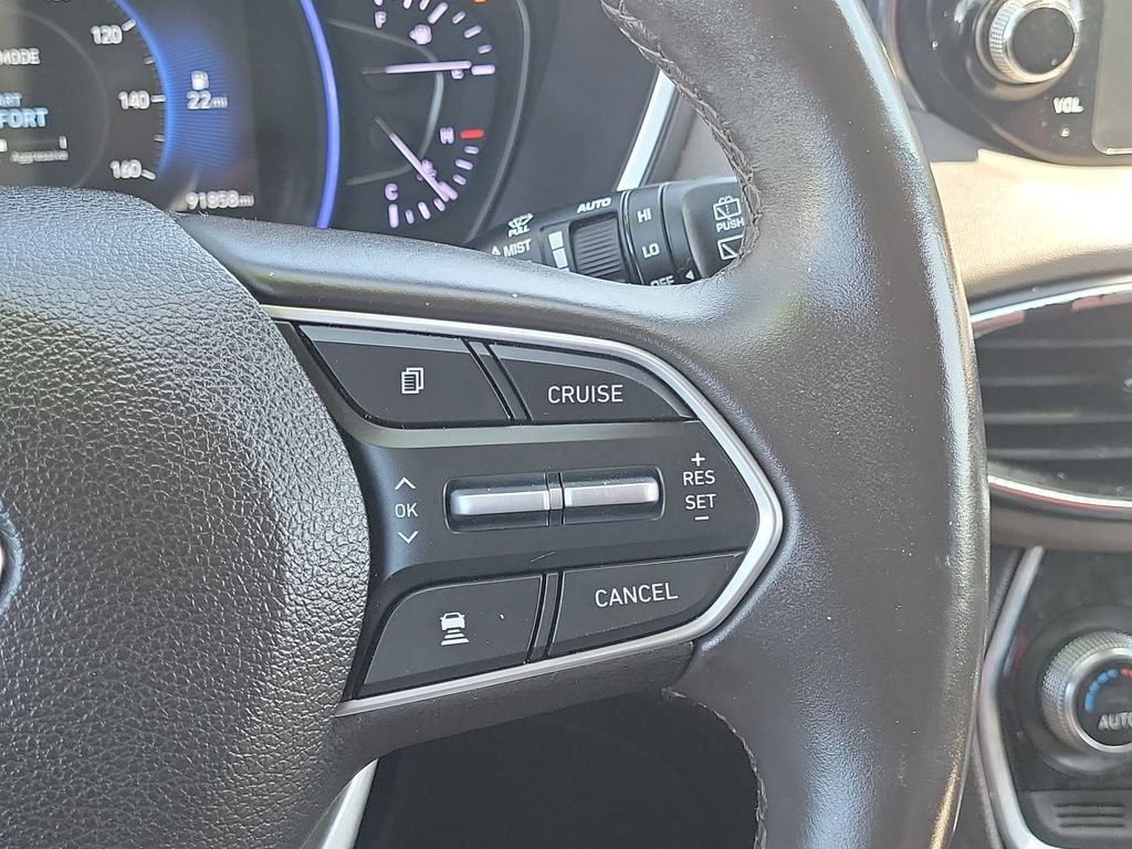 2020 Hyundai Santa Fe Limited - Photo 22