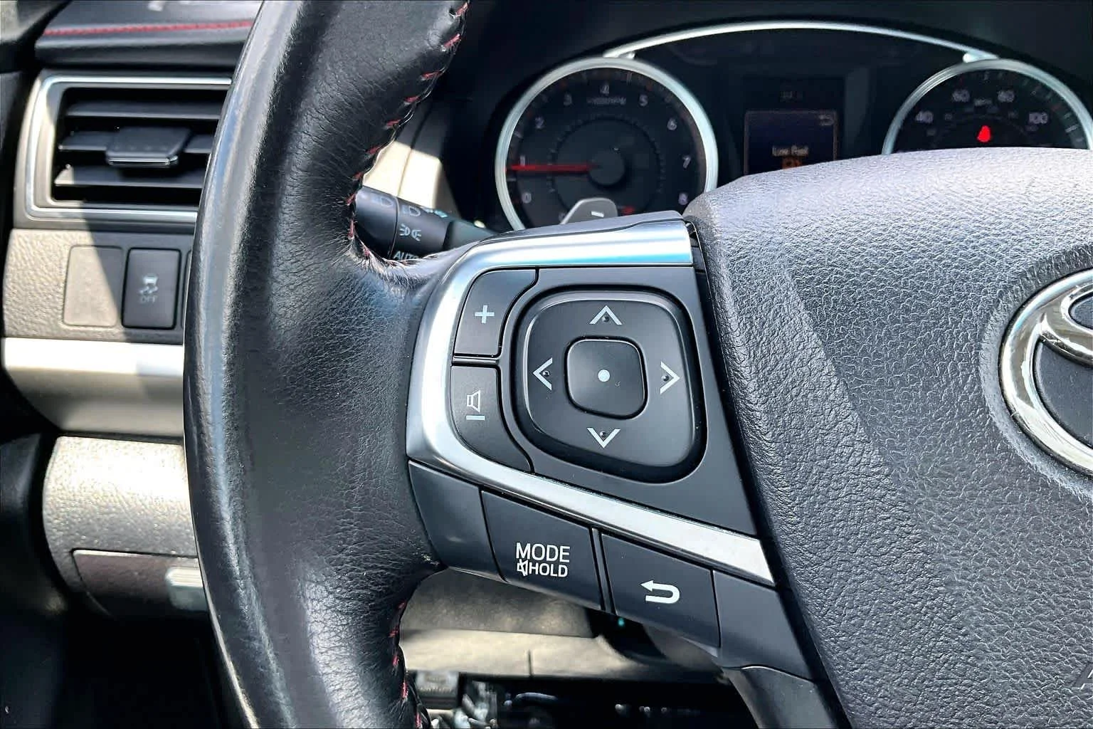 Used 2017 Cosmic Gray Mica Toyota SE image 23