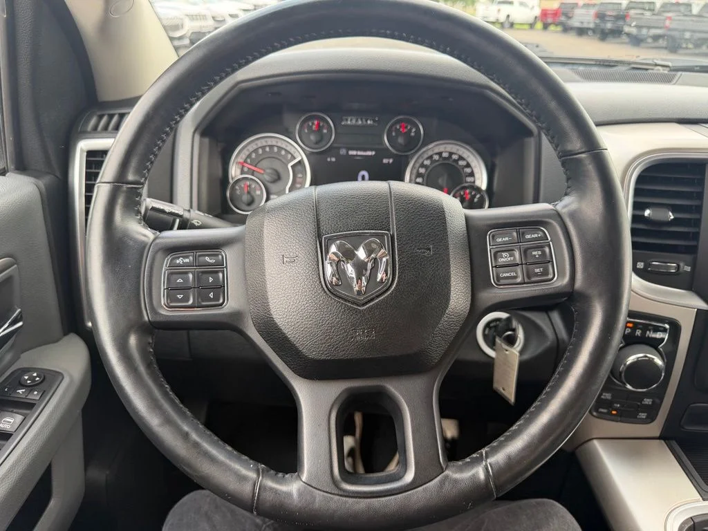 Used 2018 Silver Ram Big Horn image 36