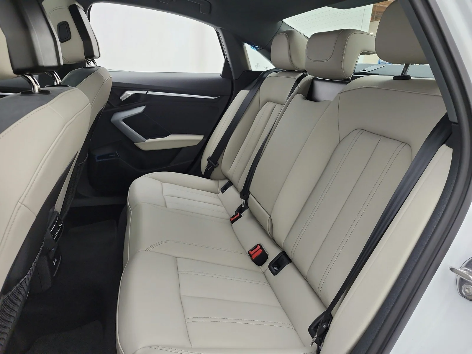 New 2026 Arkona White Audi Premium Plus quattro image 11