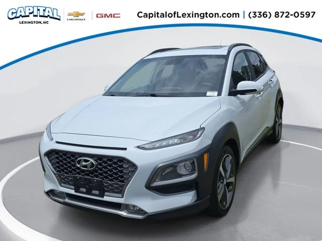 Used 2018 White Hyundai Limited image 1