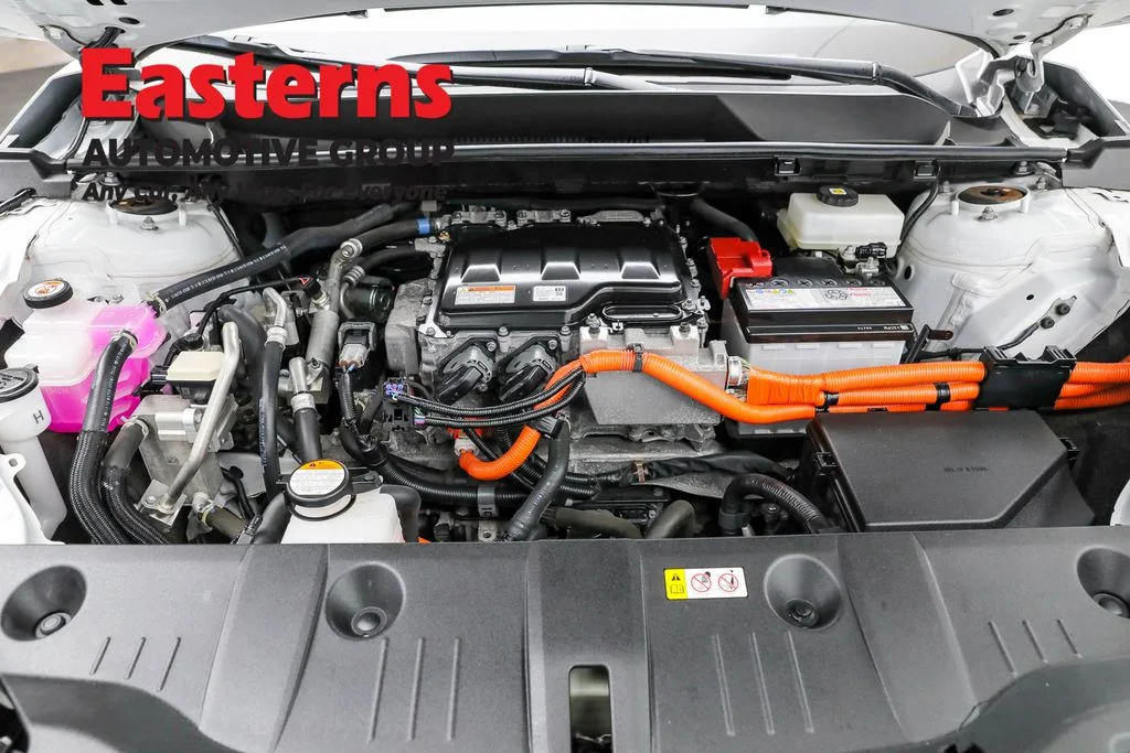 Used 2023 White Toyota XLE image 7