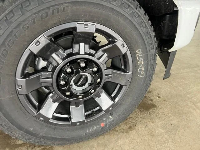 New 2026 Oxford White Ford F-250® XL image 55