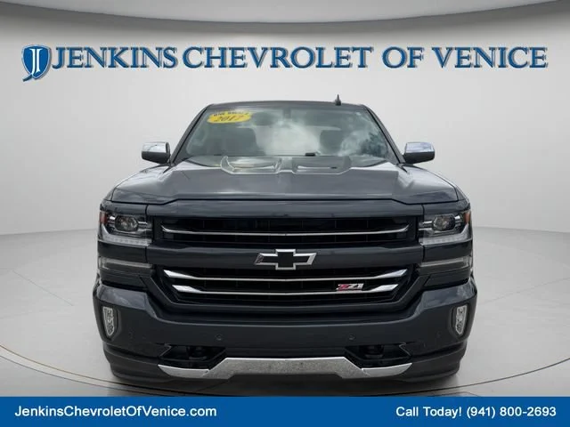 Used 2017 GRAPHITE METALLIC Chevrolet LTZ image 12