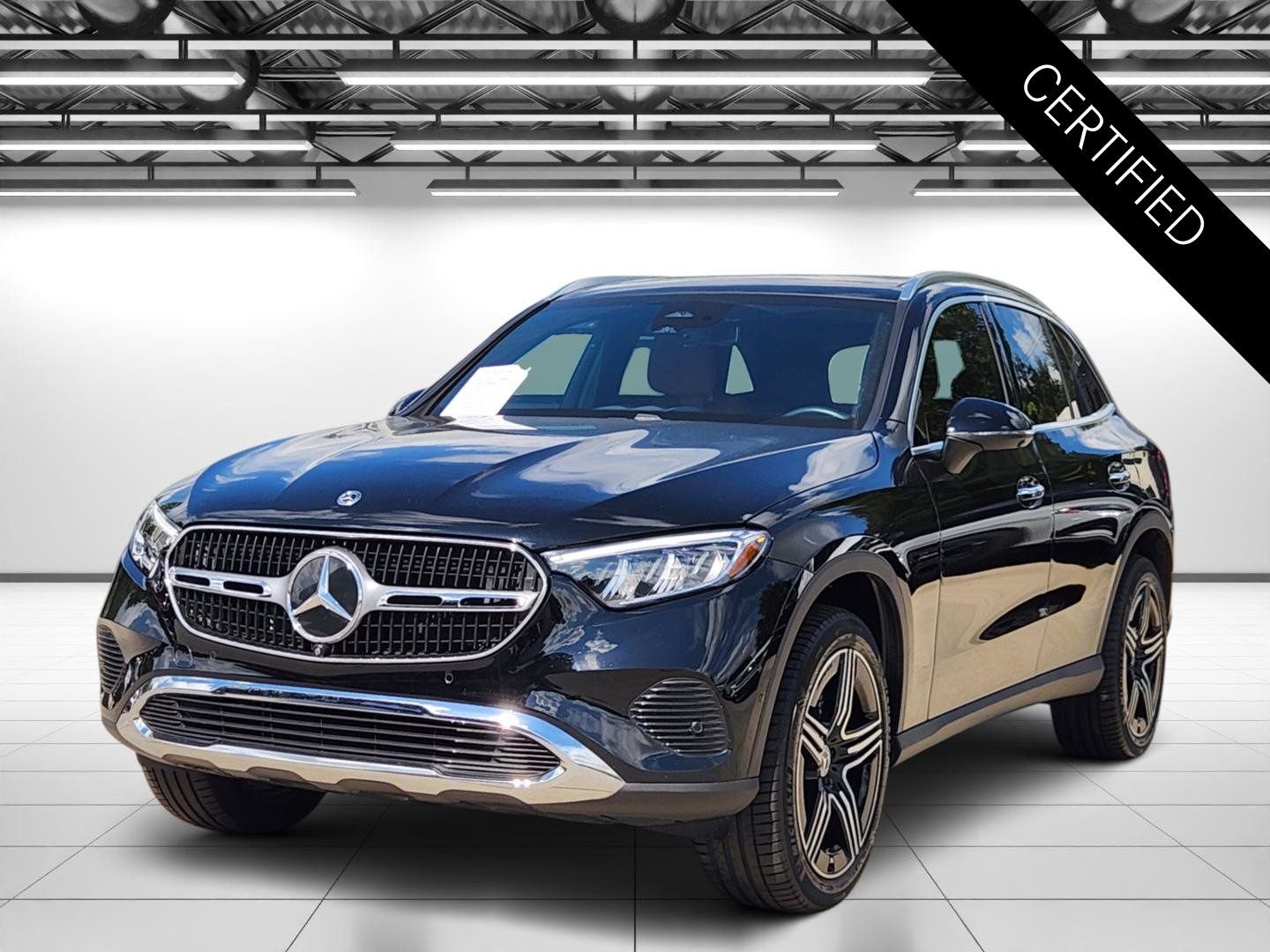 Certified Used 2026 Black Mercedes-Benz GLC 300 image 5