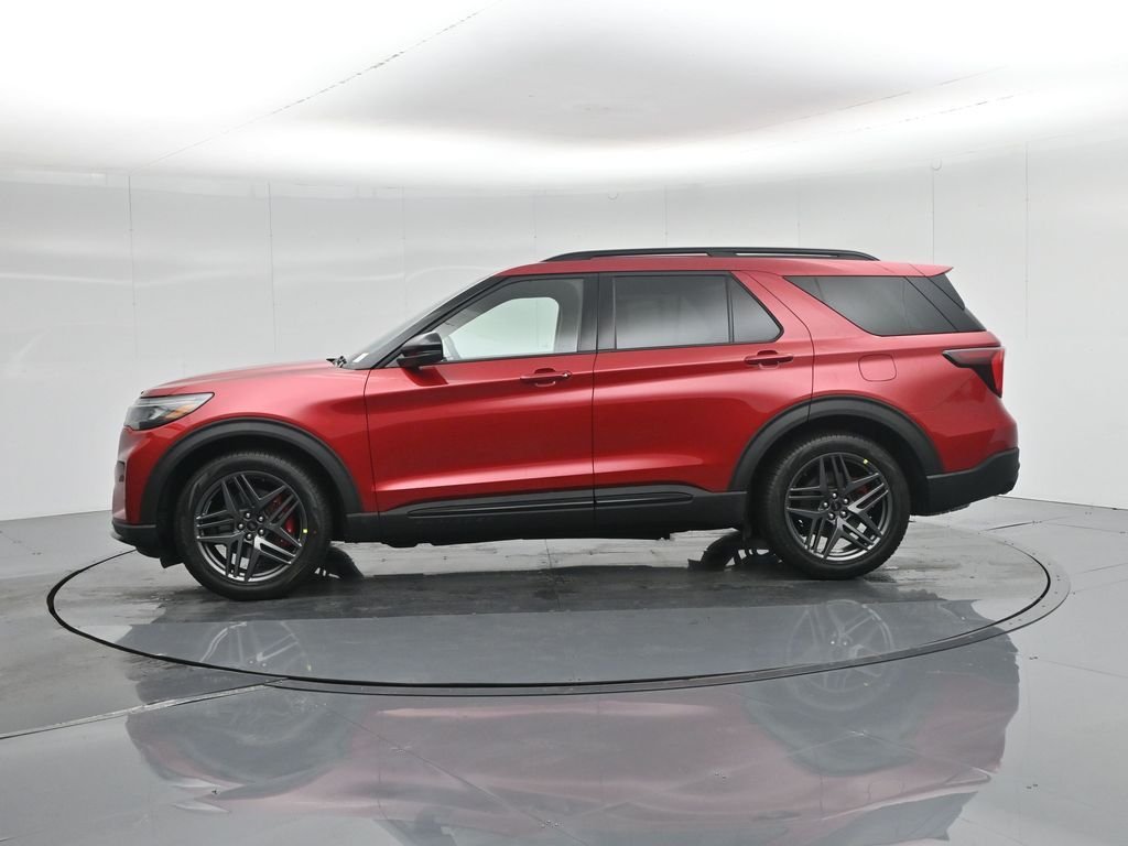 New 2026 Rapid Red Metallic Tinted Clearcoat Ford ST image 35