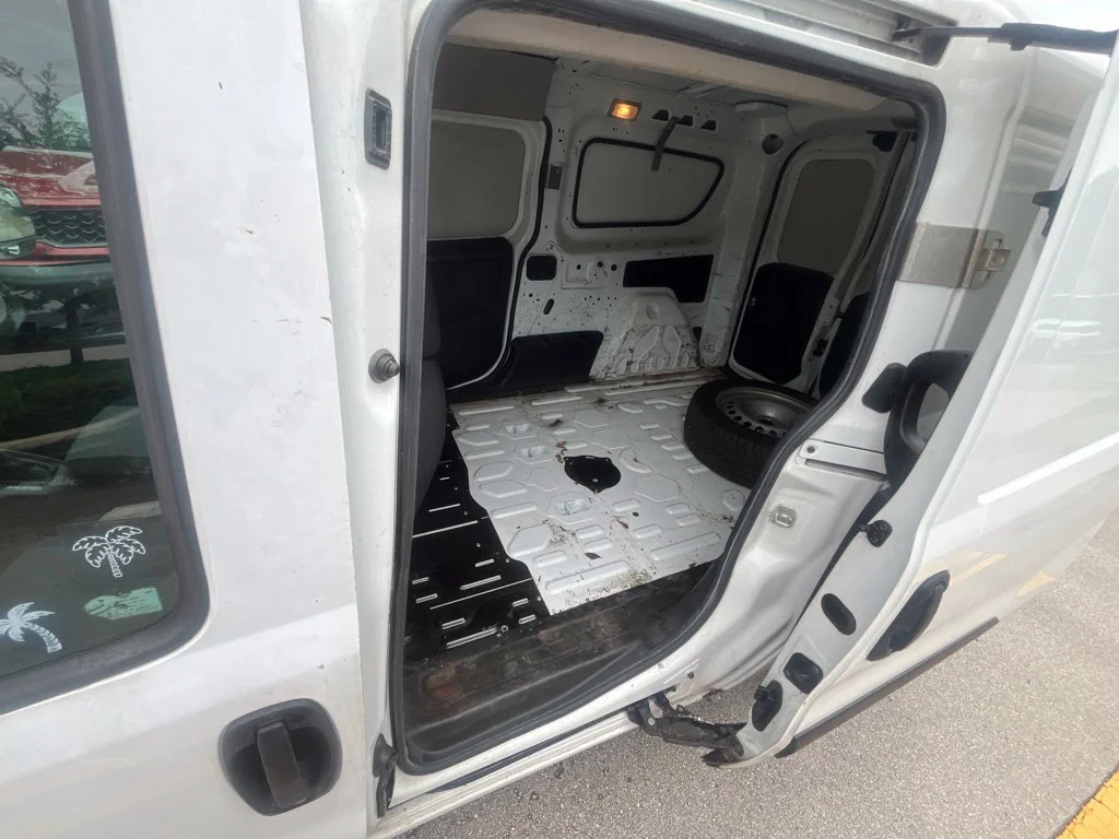 Used 2016 Bright White Ram Tradesman image 27