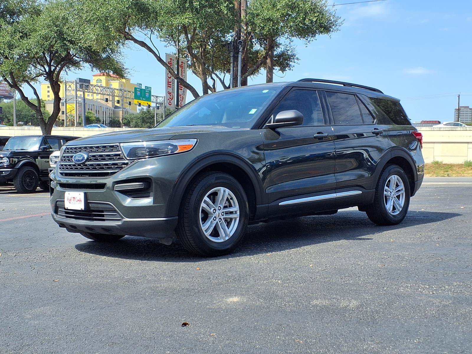 Used 2023 Green Ford XLT image 1