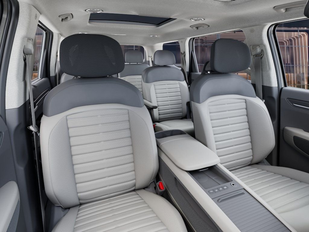 New 2026 White Kia Land image 15