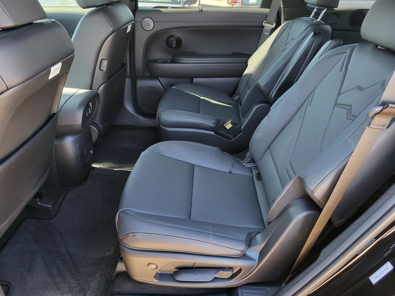 New 2026 Abyss Black Pearl Hyundai XRT Pro image 13
