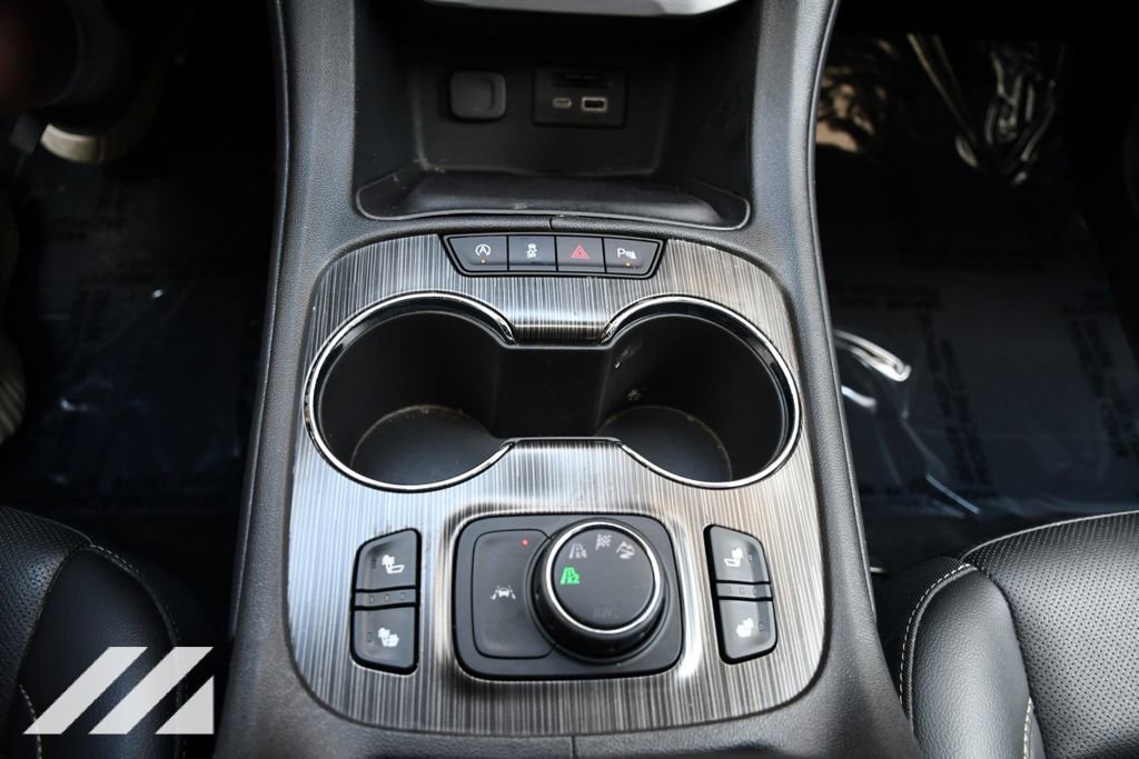 2023 GMC Acadia SLT - Photo 20