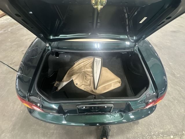 Used 1999 Green Mazda Base image 25