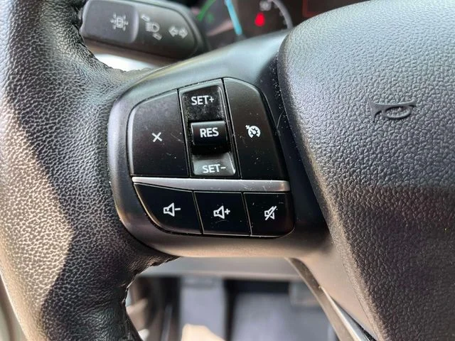 Used 2022 Cactus Ford XLT image 31
