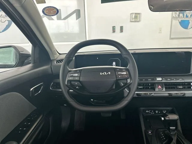 Used 2025 Black Kia EX image 13