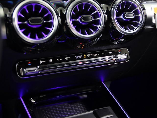 2025 Mercedes-Benz GLB Base - Photo 47