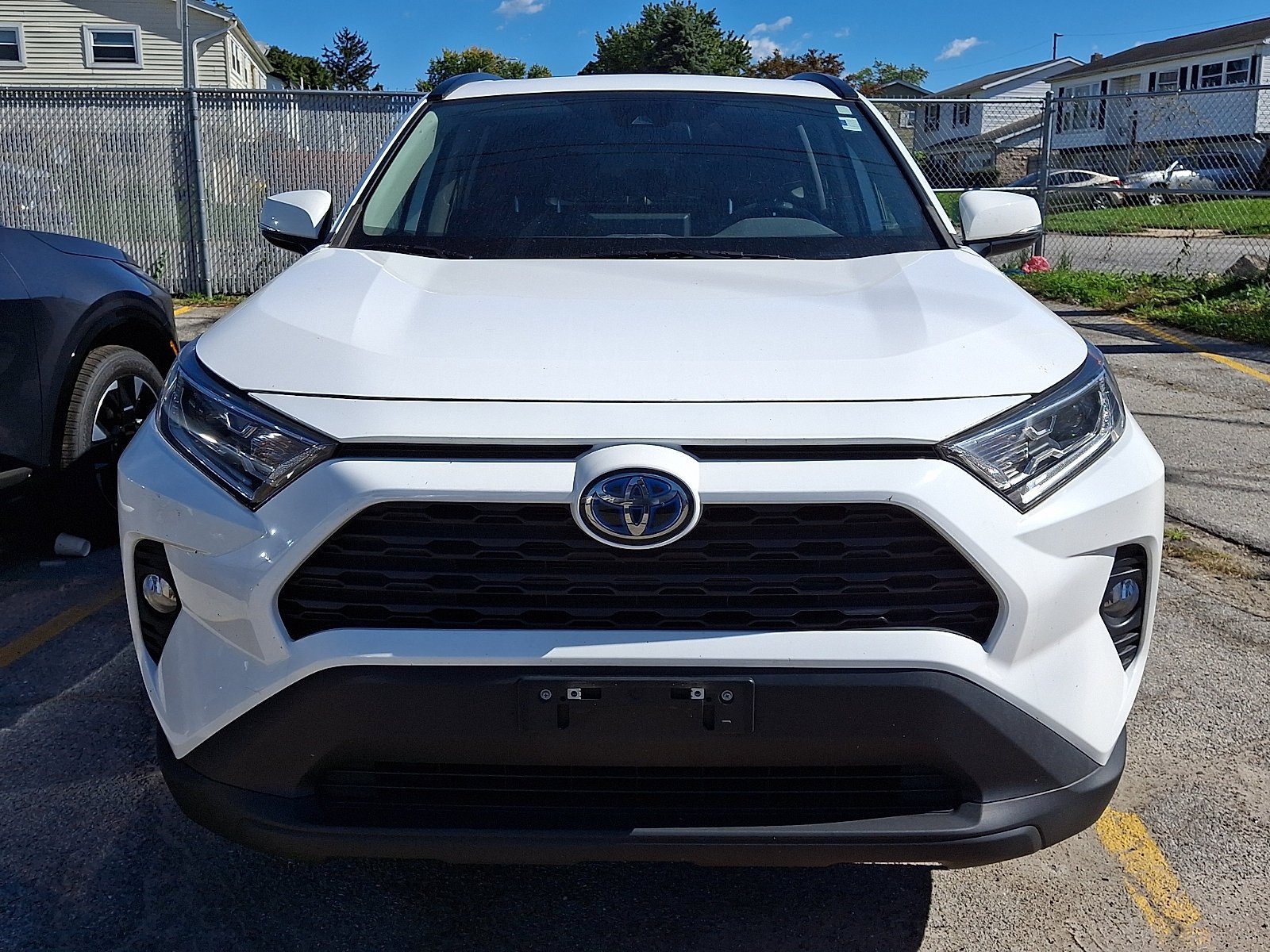 Used 2021 White Toyota XLE image 2