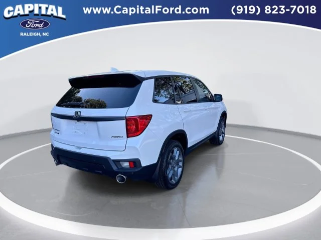 Used 2023  Honda EX-L image 8
