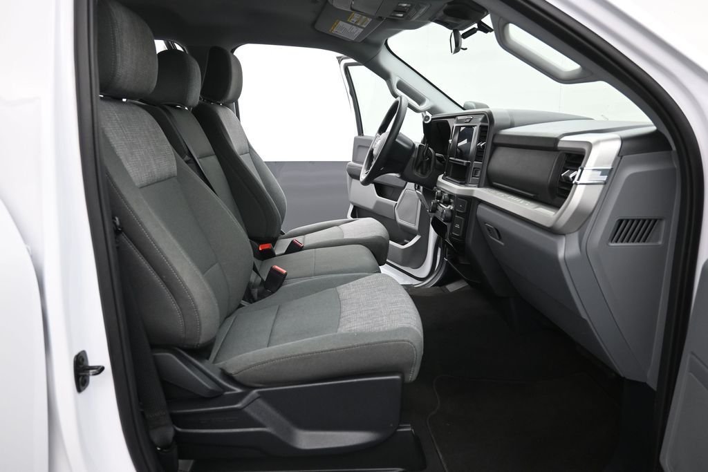 Used 2025 White Ford XLT image 10