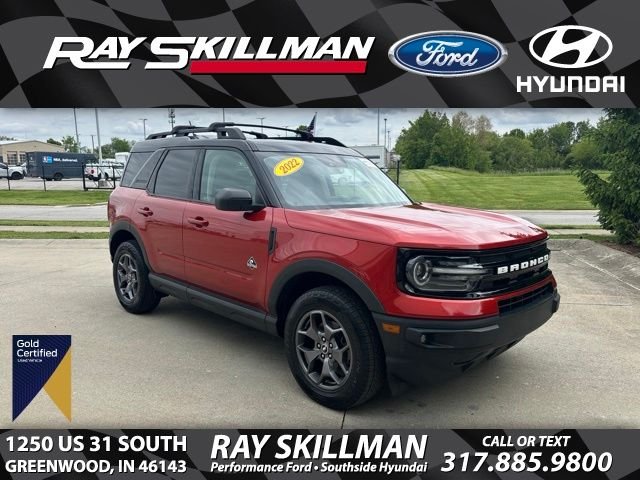 Used 2022 Red Ford Outer Banks image 1