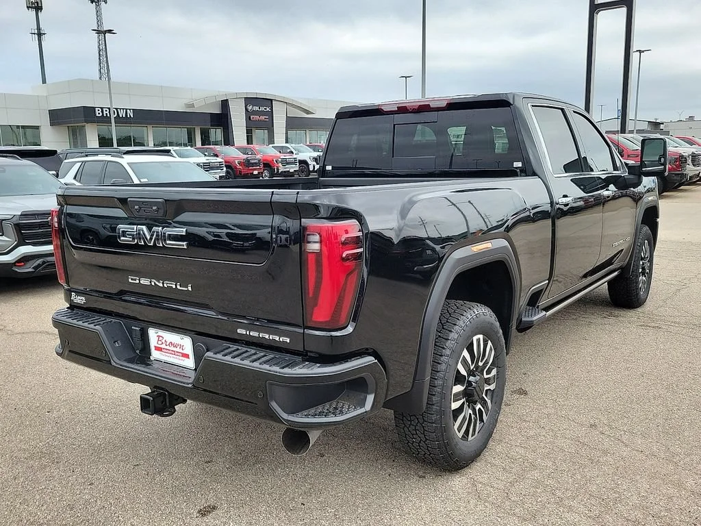 2026 GMC Sierra 2500HD Denali Ultimate - Photo 10