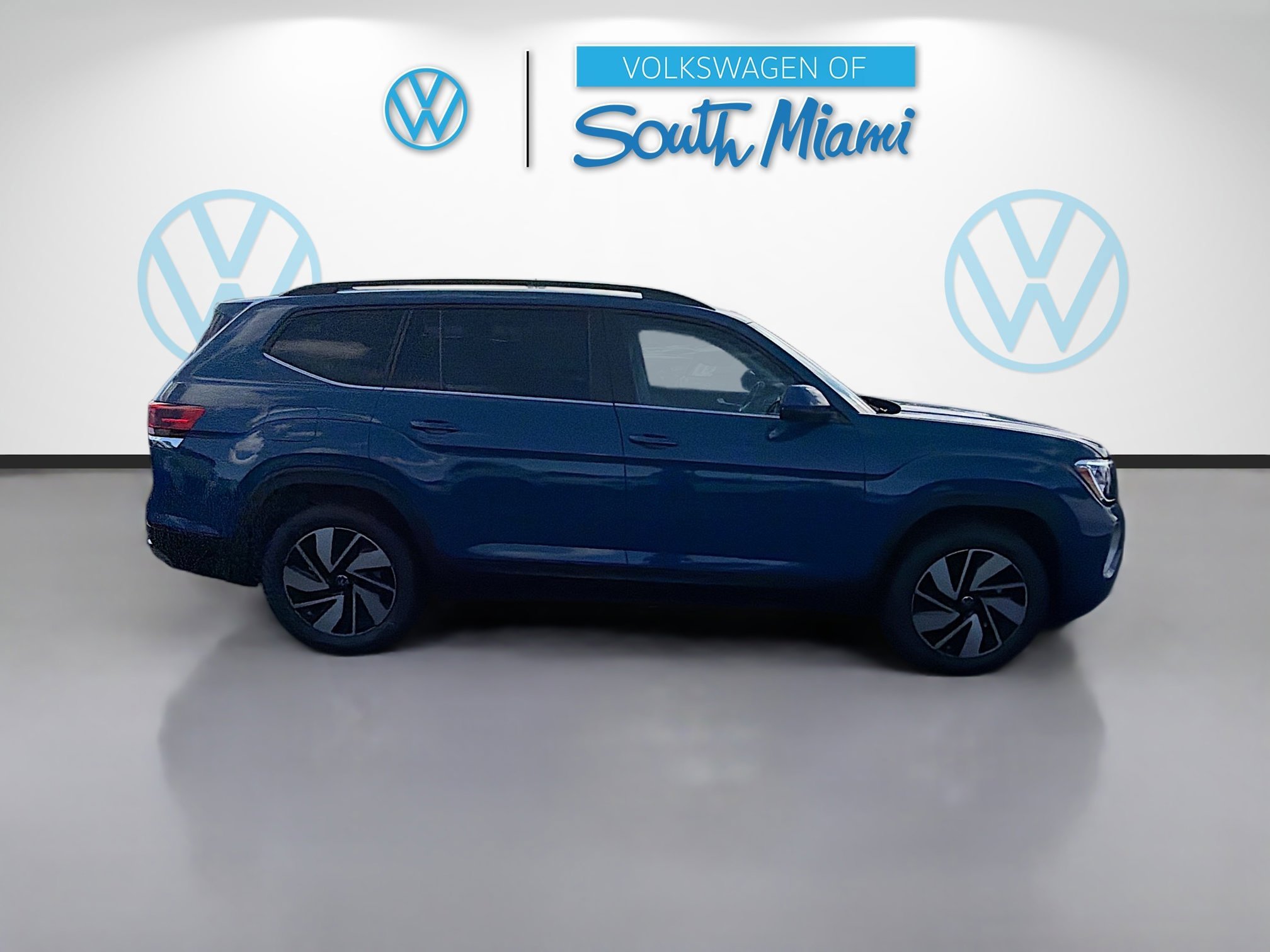 2026 Volkswagen Atlas SE w/Tech - Photo 8