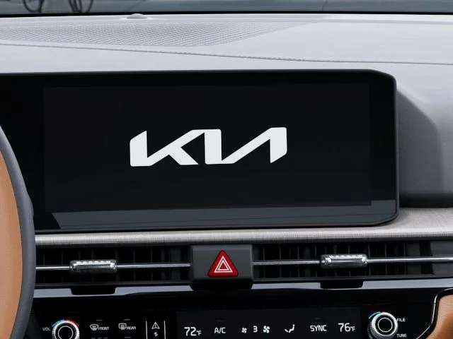 New 2026 White Kia X-Line image 20