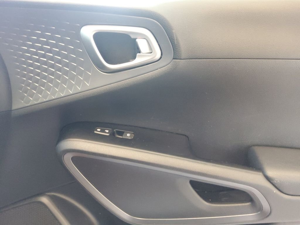 Used 2020 Gray Kia GT-Line image 15
