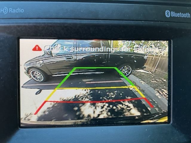 Used 2013 Green Hyundai Base image 15