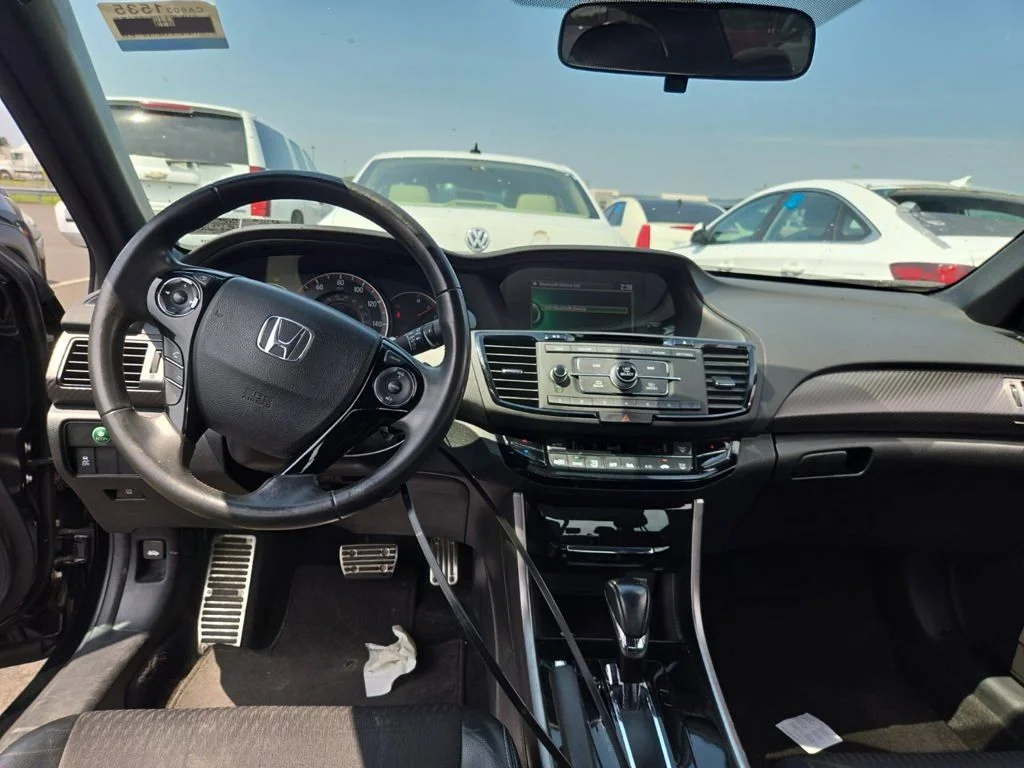 2017 Honda Accord Sport - Photo 8