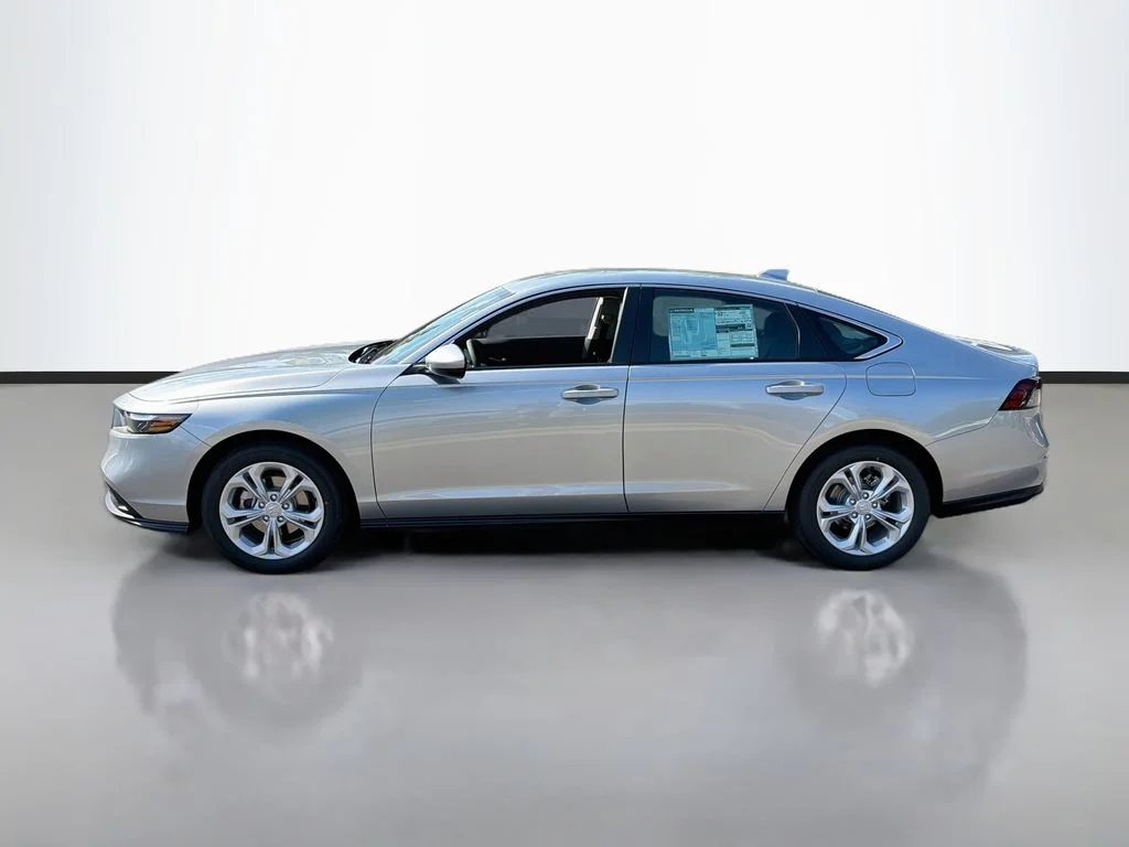 New 2026 Solar Silver Metallic Honda LX image 9