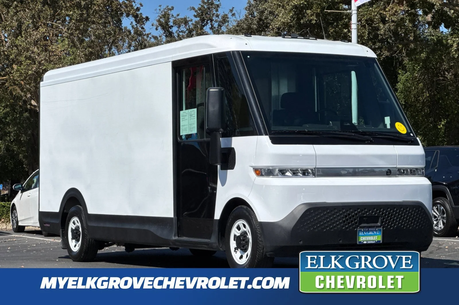 Used 2023 Oyster White BrightDrop EJY image 1