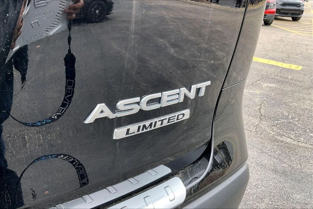 2024 Subaru Ascent Limited - Photo 9