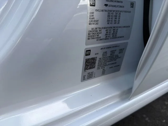 New 2026 Glacier White Tricoat GMC Denali Ultimate image 37