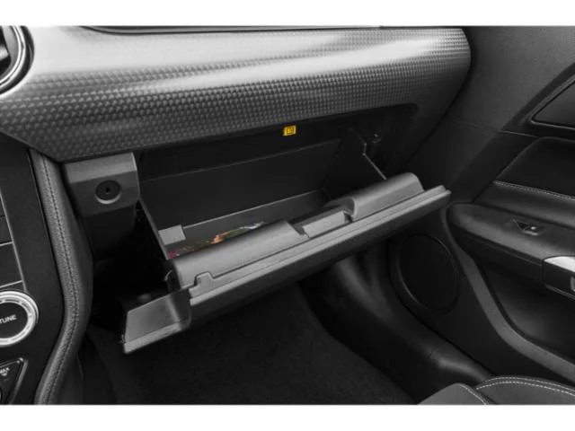 Used 2015 Magnetic Metallic Ford GT image 17
