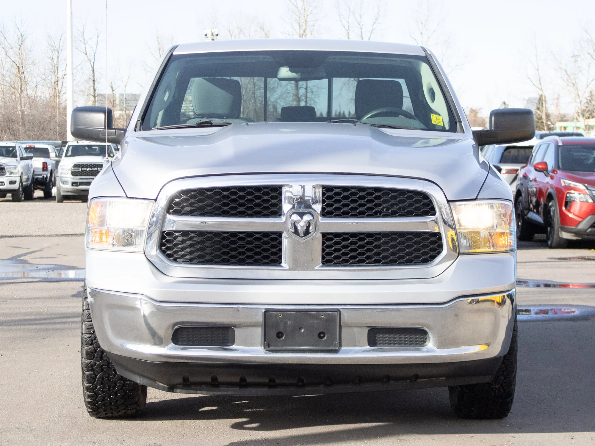 Used 2013 Silver RAM SLT* Crew Cab 4x4, 3.6L V6, Tonneau Cover, A/T Tires image 7