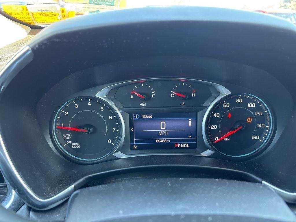 Used 2019 Blue Metallic Chevrolet LT image 10