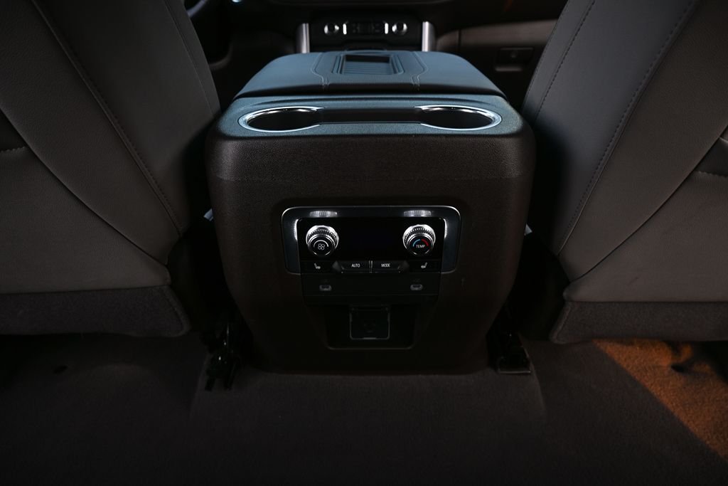 Used 2023 Blue GMC SLT image 17