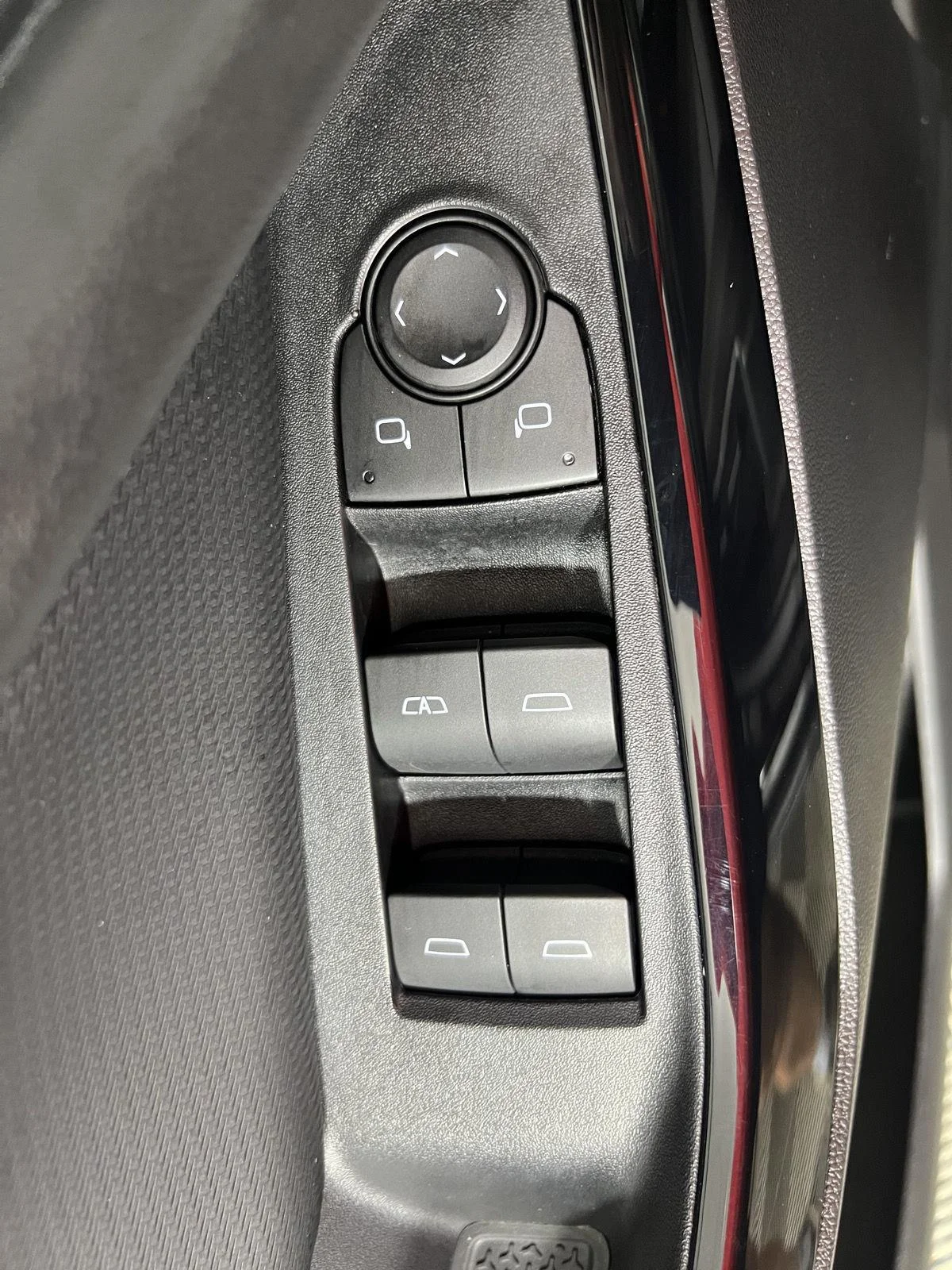 Used 2025 Mosaic Black Metallic Chevrolet FWD LT image 22
