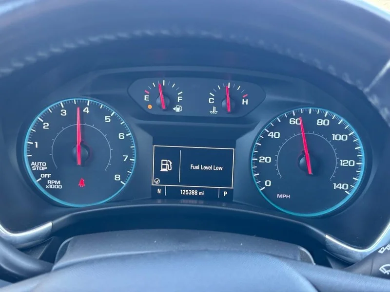 Used 2018 Pepperdust Metallic Chevrolet LT image 19